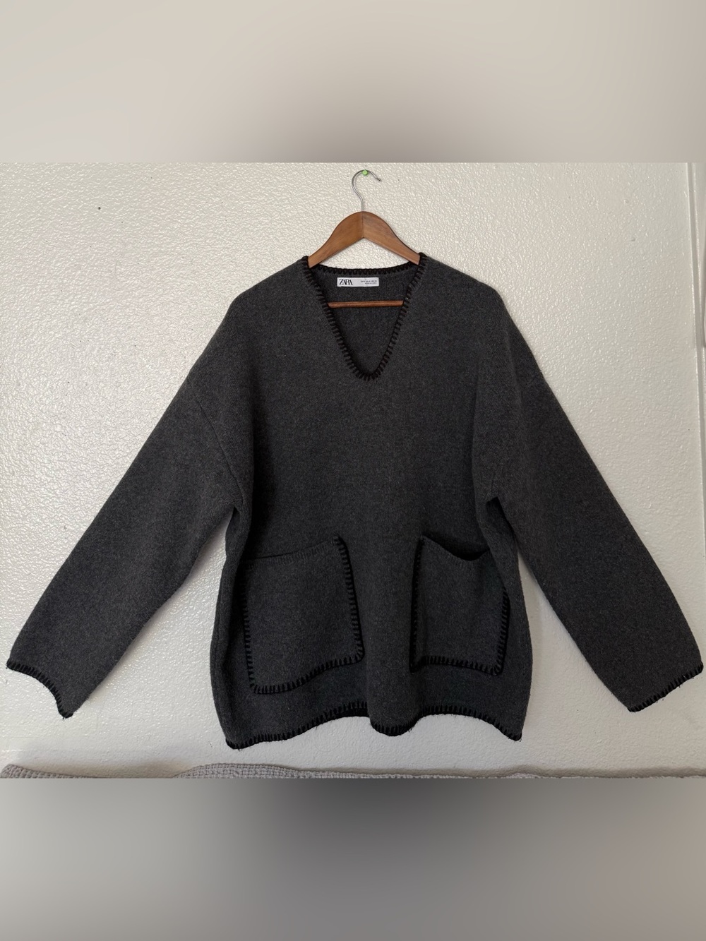 Zara Womens Charcoal V-Neck Sweater with Patch Pockets size small